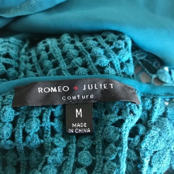 Romeo & Juliet Teal High Low Crochet Back Tank Top - Picture 6 of 7